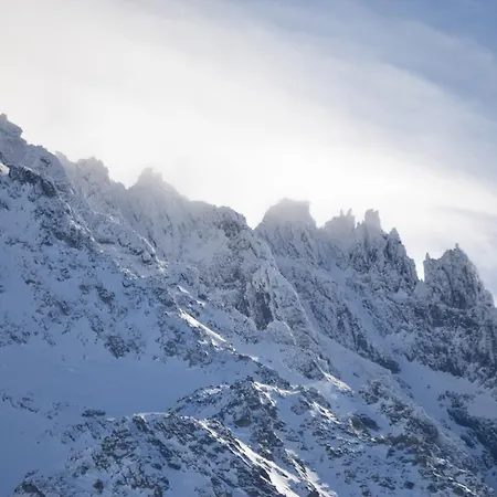 Le Quartz Alpstuga *